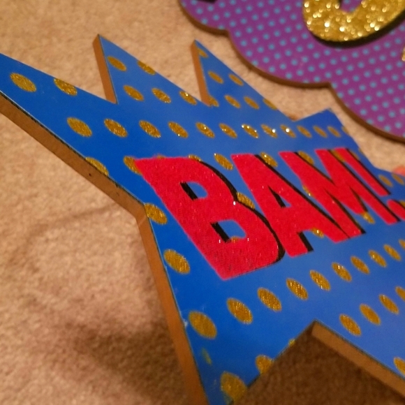 4 NEW Sparkly Rustic Farmhouse Signs - Picture 7 of 13